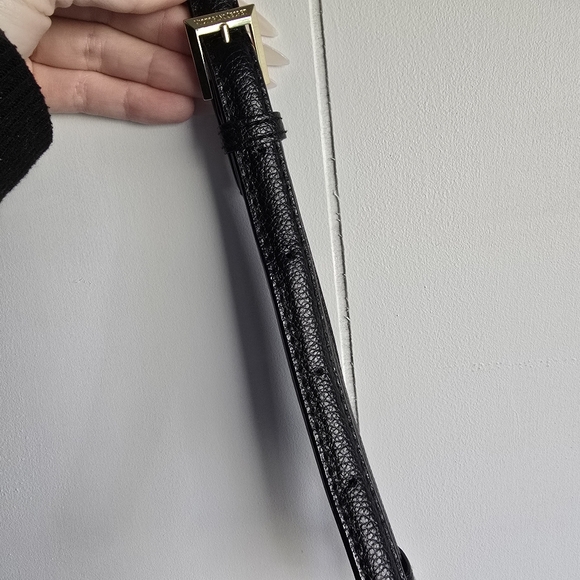 Victoria's Secret Black Crossbody Bag with Floral Design - Picture 7 of 8